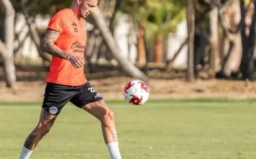 La primera foto de Rodrigo Millar en Mazatlán FC