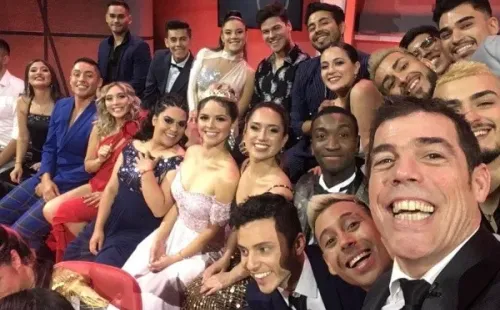 Álvaro Escobar se hizo cargo de la más reciente versión de “Rojo”.