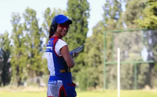 Francisca Crovetto es una de las deportistas más destacadas de la historia de Chile, y sueña con replicar el éxito de Marlene Ahrens, la única mujer chilena en ganar medalla olímpica hasta ahora.