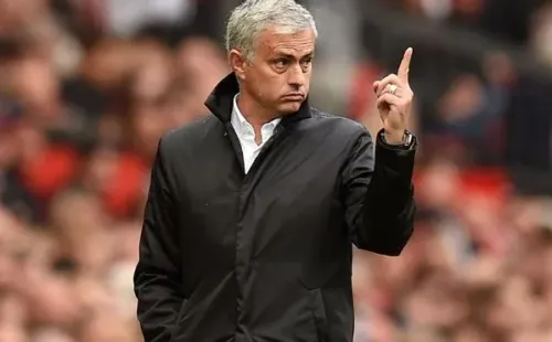 José Mourinho cree que la sanción a Dele Alli es contradictoria, ya que según él muchos ha cometido errores más graves durante el periodo de cuarentena.