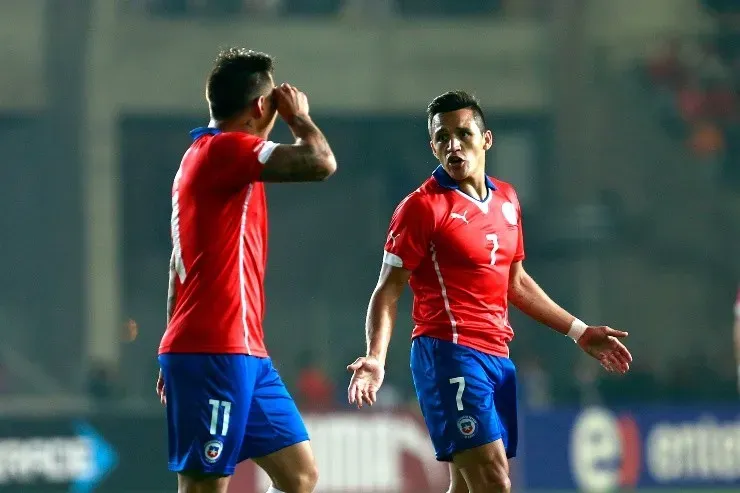 Eduardo Vargas y Alexis Sánchez totalizan 81 goles por la selección chilena (Agencia Uno)