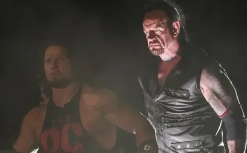 AJ Styles ante Undertaker en lo que, en palabras del Hombre Muerto, fue el broche de oro para su carrera.