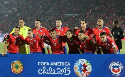Chile formaría con las sorpresas de José Rojas y Miiko Albornoz en defensa, aunque la noche estaba destinada a rendirse a los goles de Eduardo Vargas. (Foto: Getty)