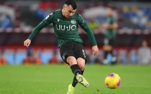 El chileno y bicampeón de América, Gary Medel, volverá al futbol tras el parón obligado por la pandemia. (Foto: Getty)