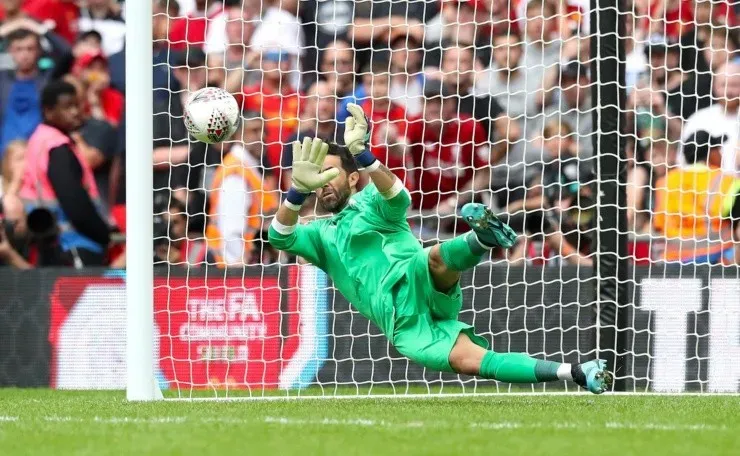 Claudio Bravo espera regresar en el Manchester City (Agencia Uno)