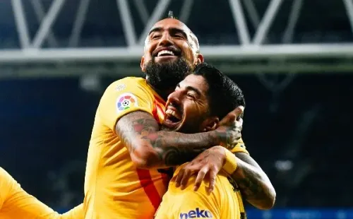 Vidal y Suárez son compañeros en el FC Barcelona desde 2018