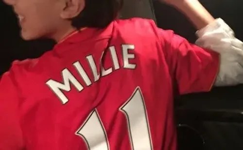 La actriz de 16 años reveló su amor por el Liverpool en 2016, y hoy vio por primera vez en su vida a su equipo ser campeón de la Premier League.