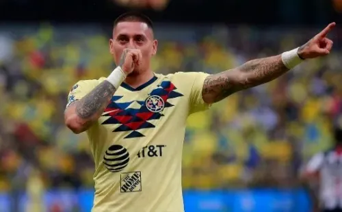 CIUDAD DE MEXICO, MEXICO - JULIO 20: Nicolas Castillo () del America en festejo despues de anotar el tercer gol de su equipo durante el juego de la jornada 1del Torneo Apertura 2019 de la Liga BBVA MX en el Estadio Azteca el 20 de Julio de 2019 en la Ciudad de Mexico, Mexico. (Foto: Mauricio Salas/JAM MEDIA)-Not Released (NR)