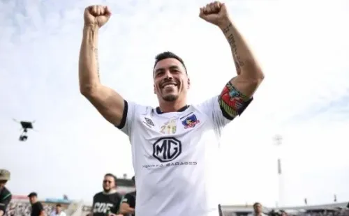 Paredes mantiene su récord de 216 tantos en Primera División del fútbol chileno, uno más que Chamaco Valdés