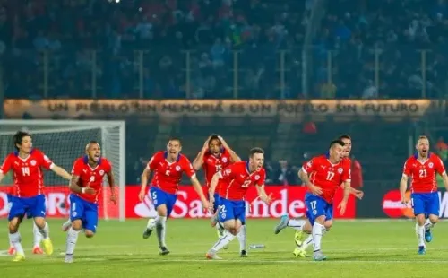 El festejo de Chile tras el gol de Alexis Sánchez ante Argentina es una de las imágenes más recordadas por los hinchas. Foto: Agencia Uno
