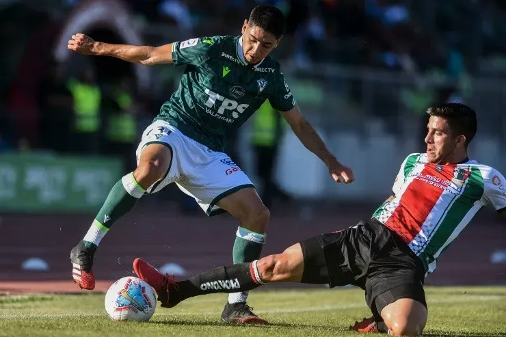 El último partido de Palestino en el Campeonato Nacional, antes de la suspensión, fue ante Santiago Wanderers en Valparaíso. Luego, vino el gallito con la Municipalidad de La Cisterna para que no recibieran a la Universidad de Chile, el terminó por no jugarse.
