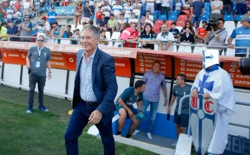 El estratega cruzado está confiado en poder mantener el plantel de cara al regreso del fútbol chileno.