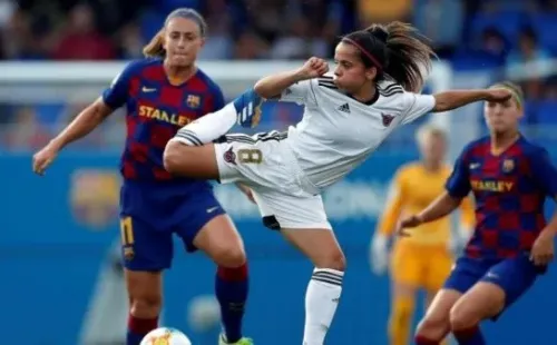 El principal rival del ex CD Tacón, hoy Real Madrid, será el Barcelona, cuya rama femenina es tremendamente poderosa.