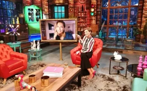 Carolina de Moras compartió de manera remota con “Sigamos de Largo”.