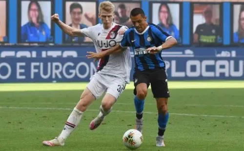 MILAN, ITALY - JULY 05:  Alexis Sanchez  of FC Internazionale in action during the Serie A match between FC Internazionale and  Bologna FC at Stadio Giuseppe Meazza on July 5, 2020 in Milan, Italy.  (Photo by Claudio Villa - Inter/Inter via Getty Images) *** Local Caption *** Alexis Sanchez-Not Released (NR)