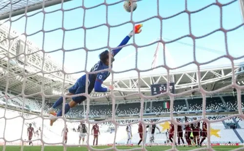 Postal del golazo que marcó Cristiano Ronaldo el Derbi ante Torino. CR7 viene marcando y se posiciona como pieza fundamental en las últimas fechas de la Serie A.