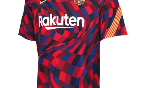 Nueva camiseta de entrenamiento del Barcelona