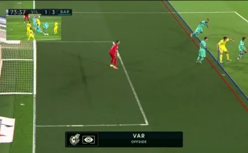 El offside de la discordia, donde se ve un pie de Arturo Vidal adelantado. ¿Saca ventaja de su posición? Esa es la gran pergunta que se hizo Juan Pablo Varsky.