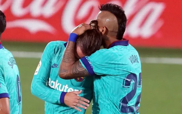 Arturo Vidal lleva siete tantos y es el mediocampista más goleador del Barcelona esta temporada (Barcelona)