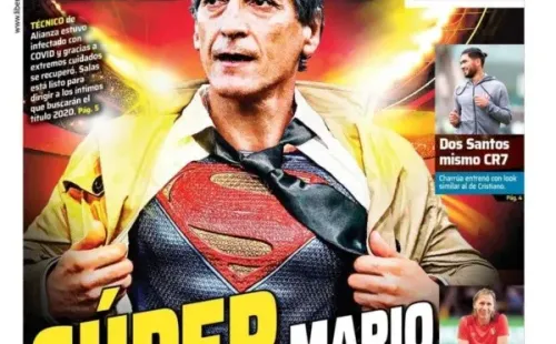 Líbero celebró que Mario Salas ya no tiene coronavirus con una portada en la que aparece como Superman. Foto: Twitter