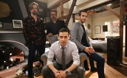 Raimundo (Pablo Cerda), Gabriel (Pablo Macaya), Marco (Néstor Cantillana) y Benjamín (Álvaro Espinoza), los protagonista de “Pacto de Sangre”.