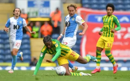West Bromwich alcanzó al Leeds, que de ganar este domingo, se escapa como líder exclusivo. Foto: Getty Images