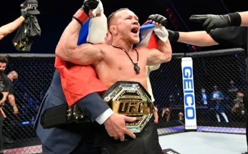 Petr Yan se transformó en el nuevo campeón de Peso Gallo de UFC. Foto: Getty Images