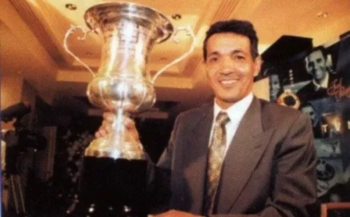 Gustavo Benítez lideró uno de los Colo Colo más exitosos y más plagado de figuras de, quizás, su historia.