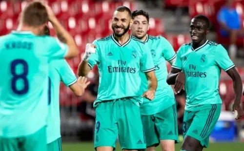 Real Madrid ganó y ya se prueba la corona de campeón de La Liga. Foto: Getty Images