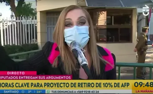 Pamela Jiles durante su intervención frente a Javier Macaya, en el matinal “Contigo en la Mañana”.