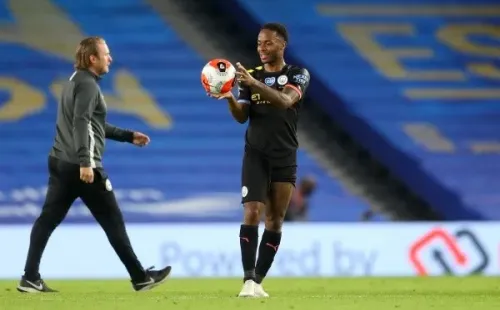 Sterling tuvo un partido soñado y metió un Hat-trick contra Brighton en la fecha pasada, quedándose con el balón del juego. (Getty)