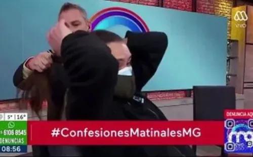 Este corte de pelo, de José Miguel Viñuela a un camarógrafo, desató ola de críticas y las disculpas tanto de Mega como del propio animador.