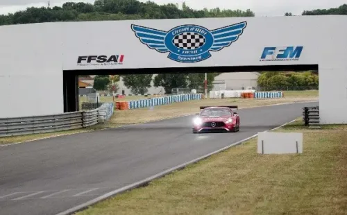 El chileno Benja Hites debutará este 25 y 26 de julioen el GT World Challenge de Europa.