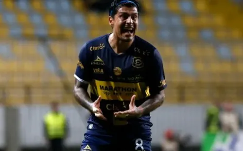 El delantero chileno tuvo un breve segundo paso por el equipo ruletero. (FOTO: Agencia Uno)