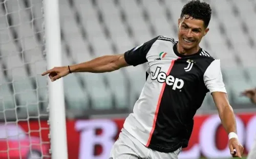 Cristiano Ronaldo le dio la última victoria a la Juve con un doblete en solo tres minutos, dejándolos a nada de consagrarse campeones de la Serie A. (Foto: Getty)