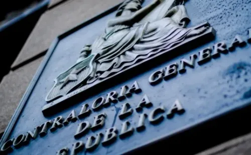 La Contraloría anunció que hará la toma de razón lo antes posible.