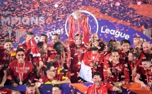 Liverpool, el vigente campeón, intentará revalidar su corona en la Premier League. Foto: Twitter
