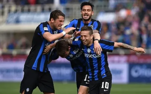 Mauricio Pinilla tuvo una larga carrera en la Serie A, donde defendió un total de seis clubes. Entre ellos el Atalanta, donde compartió con Papu Gómez. Foto: Getty Images