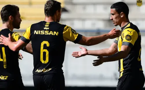 Peñarol en su amistoso y goleada