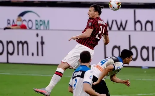 Zlatan ante el Atalanta (Getty Images)