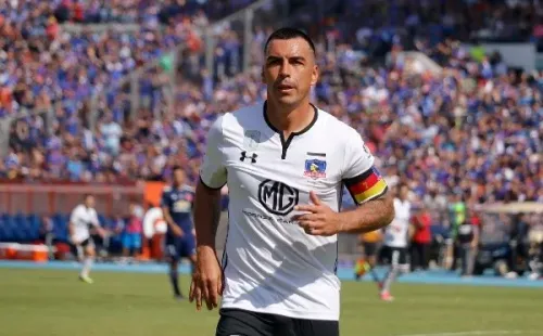 Esteban Paredes al uno