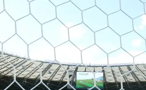 El momento del ya mítico palo de Pinilla en Brasil 2014.