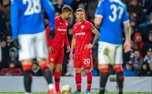 Charles Aránguiz vuelve a la cancha y será en un partido vital ante el cuadro de Steven Gerrard. (Foto: Getty)