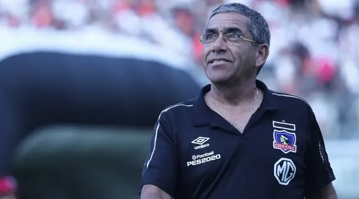 Gualberto Jara ratificó que no existen problemas al interior del camarín de Colo Colo (Agencia Uno)