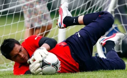 Miguel Pinto ha jugado 21 partidos en el arco de la selección chilena, entre 2006 y 2012 (Agencia Uno)