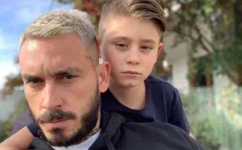 Mauricio Pinilla y su compañero de PlayStation, Mauri