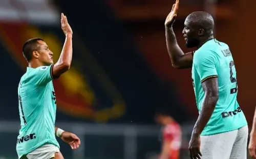 El compadre de Alexis Sánchez en el Inter lleva un total de 11 goles en Europa League.