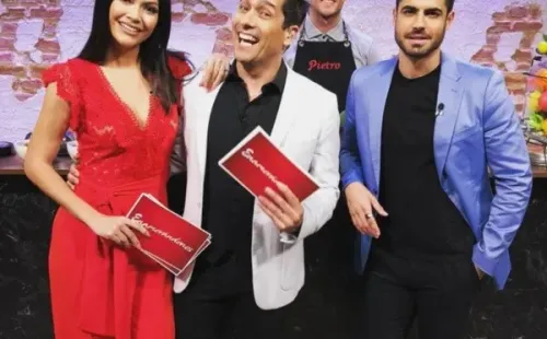 Rafael Araneda y sus compañeros en el programa “Enamorándonos”, de Univisión.
