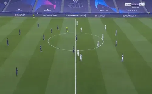 Suárez y el puntapié inicial contra Bayern Múnich.