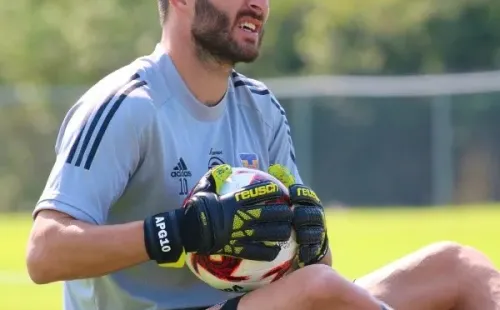 En los últimos entrenamientos, hasta el delantero André-Pierre Gignac jugó de arquero en Tigres. Foto: Twitter